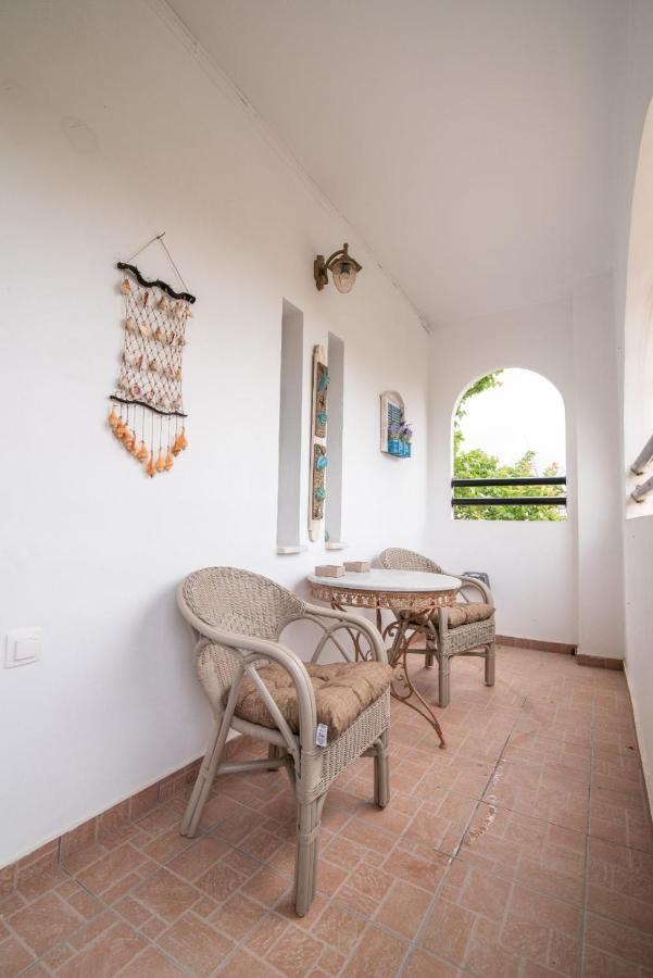 Just Near The Beach! Vintage Big Lovely House Kalyves Exterior photo